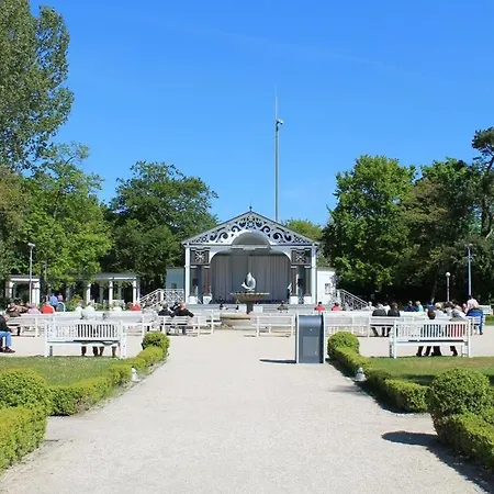Florida App 1 Montag * Boltenhagen (Ostseebad)